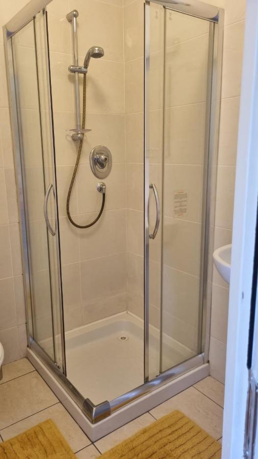 2 Bedroomed Ground Floor Apartment Kenmare Bagian luar foto